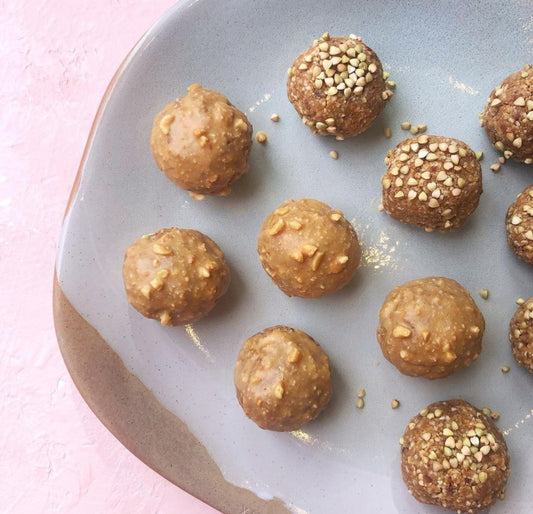 Healthy Snacking: Peanut Butter & Date Balls