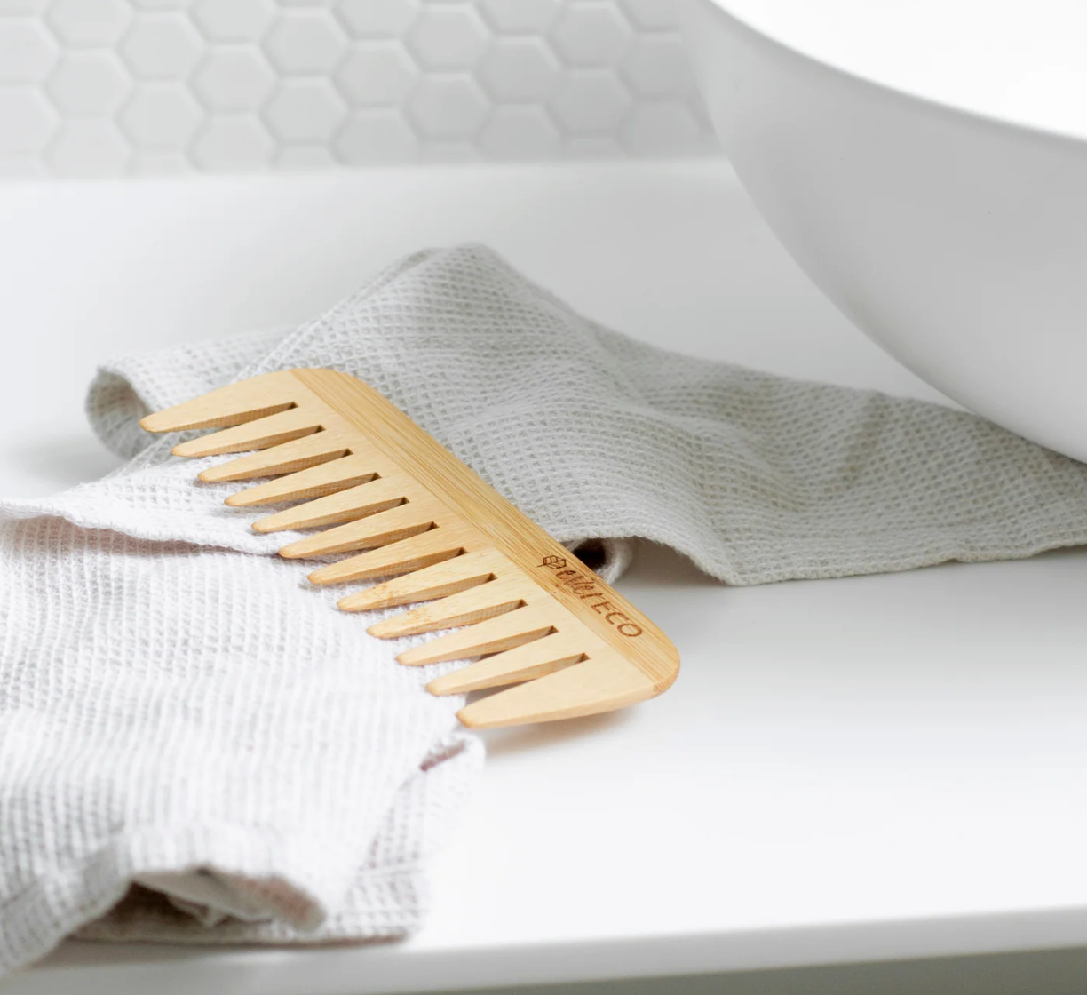 Ever Eco Bamboo Comb Wide Tooth